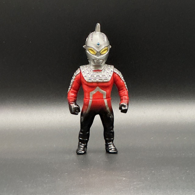 ウルトラセブン ミニソフビ怪獣倉庫シリーズ
